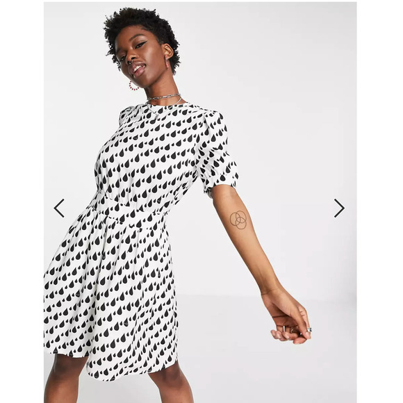 NWT Love Moschino allover raindrop mini dress in white